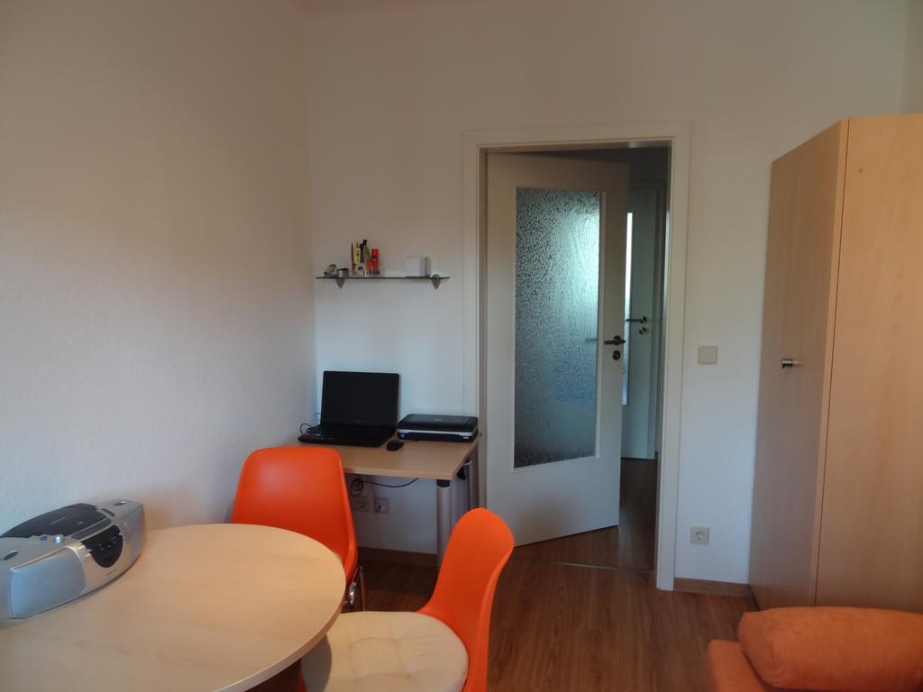 Ferienwohnung Ruth Dresden Exteriör bild